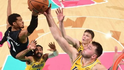 官网直播指南-文班vs卢卡，盾与矛；特雷·杨这么便宜？