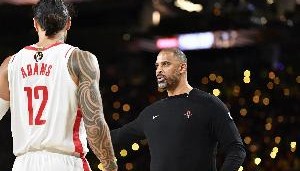 S赛信息-乌度卡：我们下半场不用派亚当斯上场 他明日预计能够出战湖人