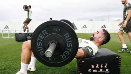 官方赛事页面-马卡：皇马将在3周内参加7场比赛，球员目前状态出色