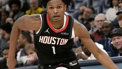 S赛信息-火箭4小将弊端尽显！小贾阿门无球商，申京被压制，谢泼德无未来